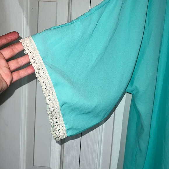 SOLD🎁🌟TEAL & LACE DUSTER NEW🎁 - Picture 2 of 7